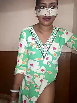 juhi06 online show from 28, 4, 2026