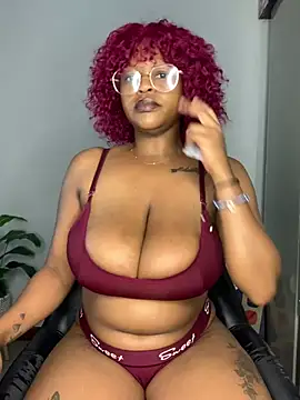 Boobylicious BB online show from 4, 2, 2026