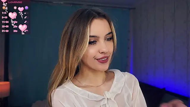 FannyHewson online show from 16, 11, 2025