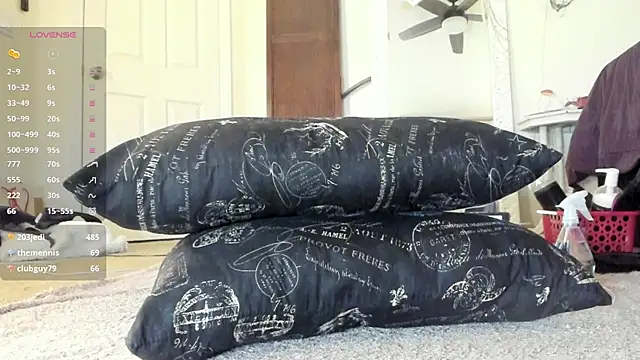 Peaches N Kreme online show from 14, 3, 2025