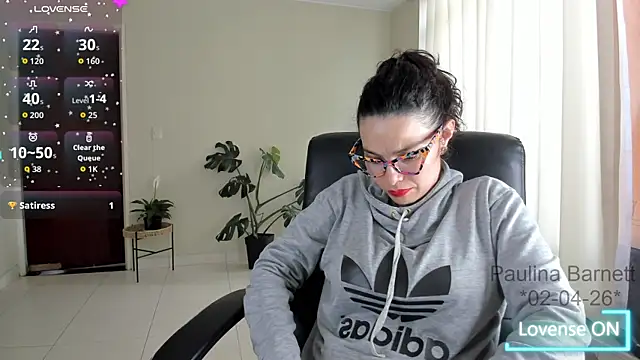 paulinabarnett- online show from 2, 4, 2026