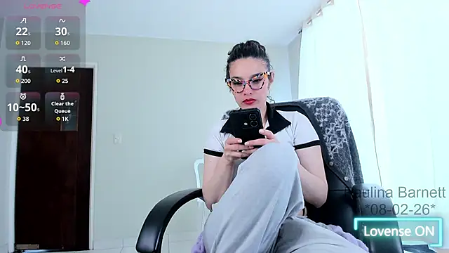 paulinabarnett- online show from 8, 2, 2026