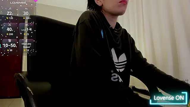 paulinabarnett- online show from 5, 3, 2026