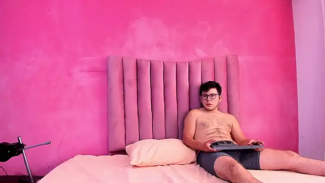 JustiinJazmin online show from 15, 12, 2025