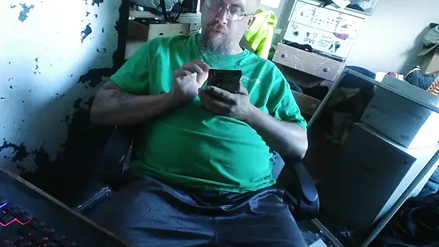 slickwill123 online show from 15, 6, 2026