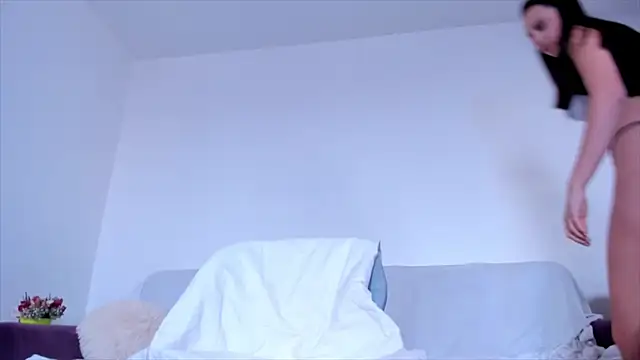 Snapshot of hornyemma__ chatting on 11, 3, 2025 hornyemma online show from 11, 3, 2025