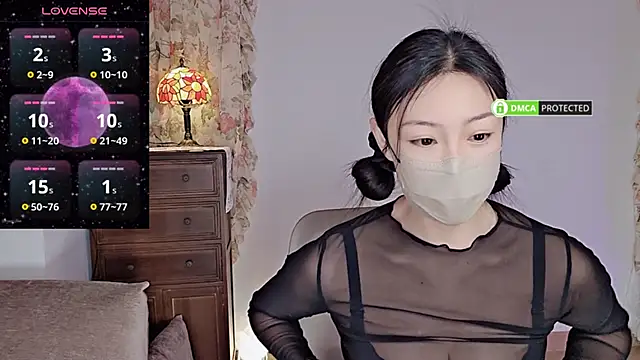 L-Moonlight online show from 1, 1, 2025