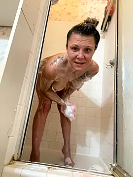 hotNReady6969 online show from 5, 10, 2025