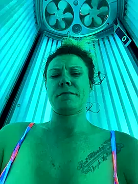 hotNReady6969 online show from 21, 10, 2025