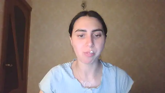 Snapshot of Kashtanka_ chatting on 9, 6, 2026 Kashtanka online show from 9, 6, 2026