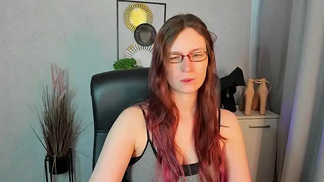 emmaxDelight online show from 18, 5, 2026