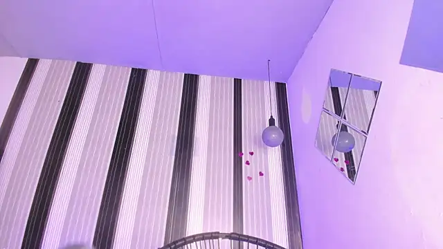 quianna  online show from 22, 3, 2025