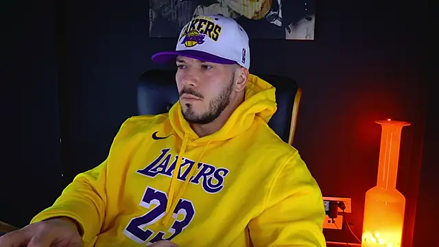 Snapshot of AngeloEric chatting on 3, 2, 2025 AngeloEric online show from 3, 2, 2025