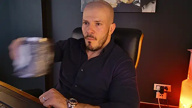 AngeloEric online show from 18, 4, 2026