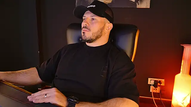 AngeloEric online show from 30, 4, 2026