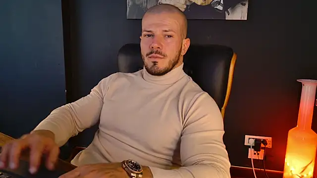 Snapshot of AngeloEric chatting on 21, 10, 2025 AngeloEric online show from 21, 10, 2025