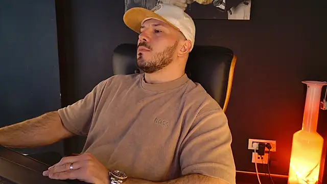 AngeloEric online show from 28, 2, 2026