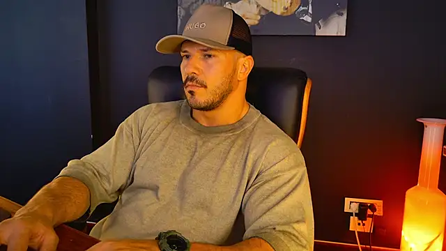 Snapshot of AngeloEric chatting on 18, 9, 2025 AngeloEric online show from 18, 9, 2025