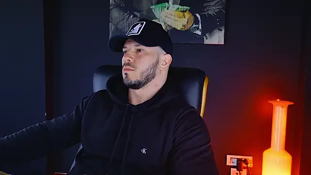 Snapshot of AngeloEric chatting on 20, 3, 2025 AngeloEric online show from 20, 3, 2025