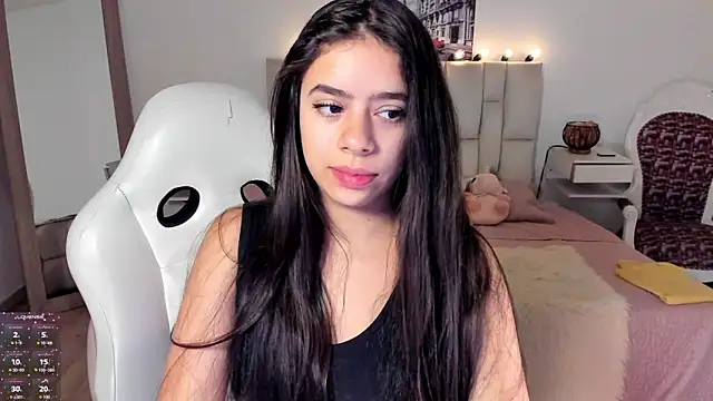 Snapshot of zoe_turnner_18 chatting on 22, 9, 2025 zoe turnner 18 online show from 22, 9, 2025