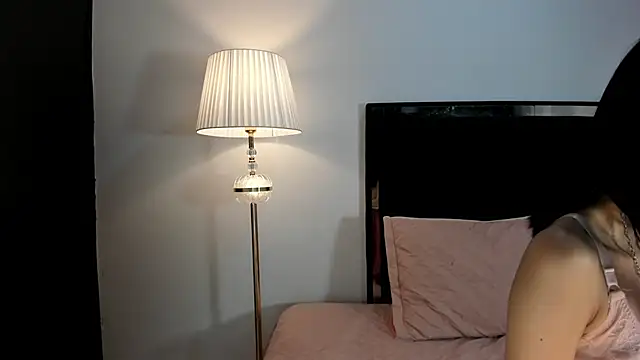 lilithTeen1  online show from 22, 3, 2026