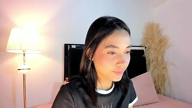 lilithTeen1  online show from 26, 3, 2026