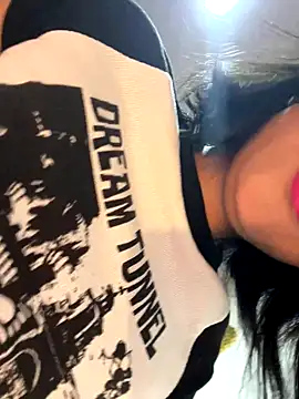 lilithTeen1  online show from 18, 10, 2025