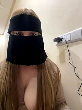 jijijoudia online show from 11, 11, 2025