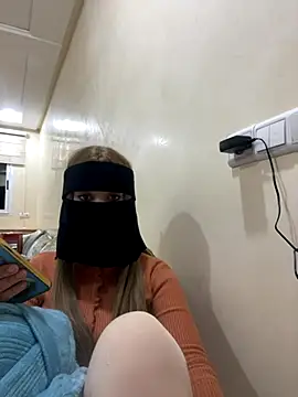 jijijoudia online show from 15, 11, 2025