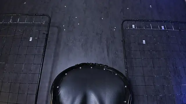 Carolina Arias online show from 4, 12, 2025