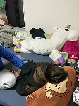 chocolatecakee online show from 4, 3, 2025