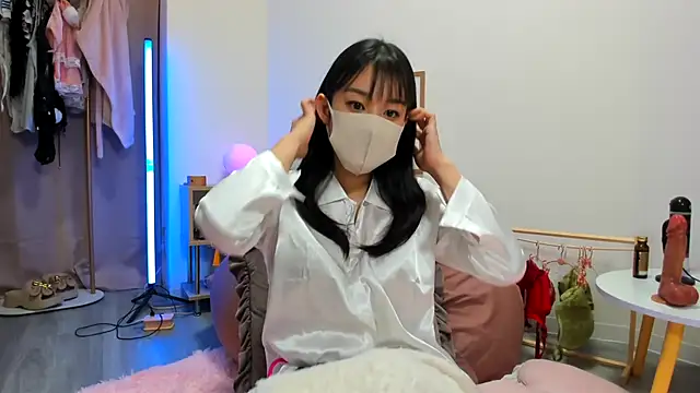 Coco peach online show from 19, 4, 2026