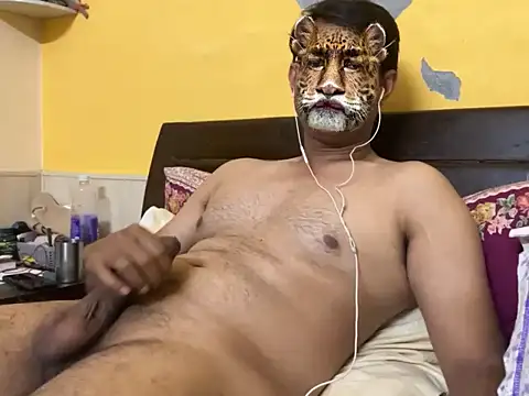 urbrownbunny online show from 23, 3, 2026