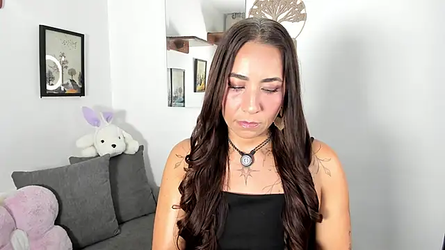 electra hunt online show from 5, 4, 2026