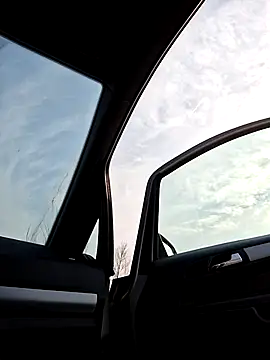 Snapshot of allinqueen chatting on 9, 3, 2025 allinqueen online show from 9, 3, 2025