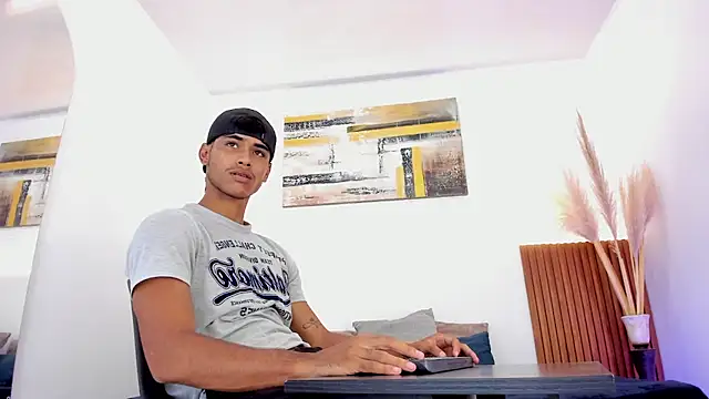 Snapshot of zander_2120 chatting on 14, 11, 2025 zander 2120 online show from 14, 11, 2025