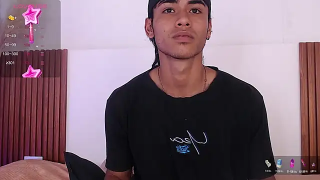 Snapshot of zander_2120 chatting on 11, 3, 2025 zander 2120 online show from 11, 3, 2025