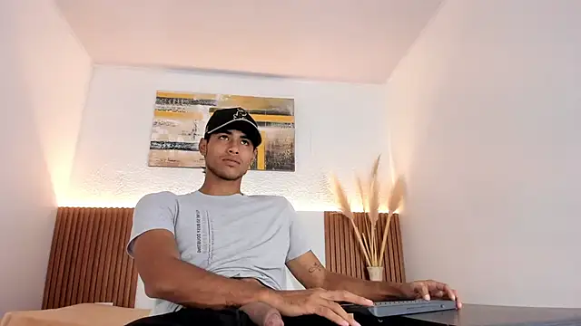 zander 2120 online show from 24, 3, 2026