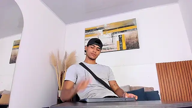 Snapshot of zander_2120 chatting on 27, 9, 2025 zander 2120 online show from 27, 9, 2025