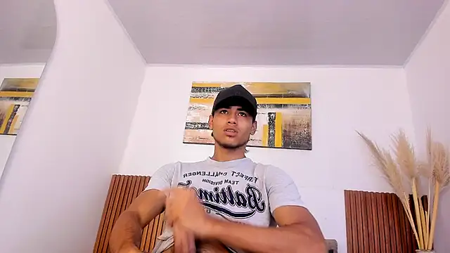 Snapshot of zander_2120 chatting on 11, 10, 2025 zander 2120 online show from 11, 10, 2025