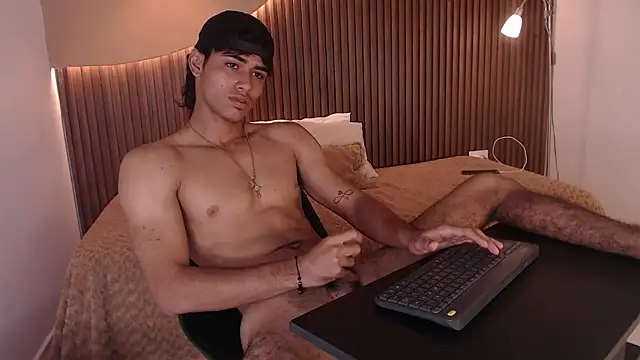 Snapshot of zander_2120 chatting on 25, 2, 2025 zander 2120 online show from 25, 2, 2025