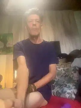 laye19 online show from 9, 11, 2025