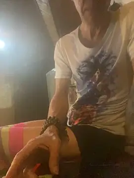 laye19 online show from 18, 10, 2025