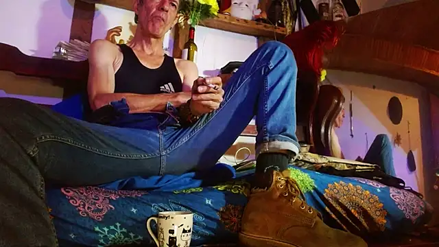 laye19 online show from 16, 5, 2026