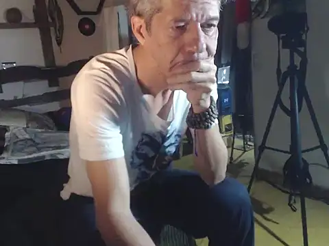 laye19 online show from 19, 9, 2025