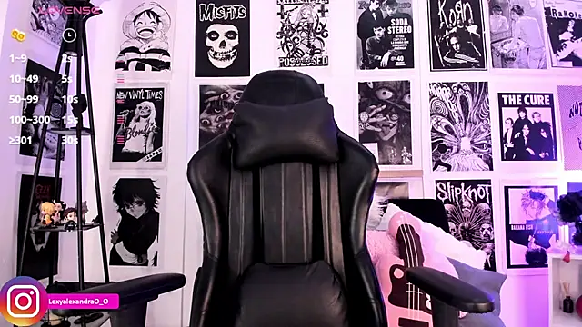 Lexyjoycce online show from 10, 9, 2025