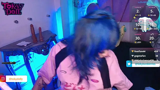 toky doll online show from 13, 9, 2025