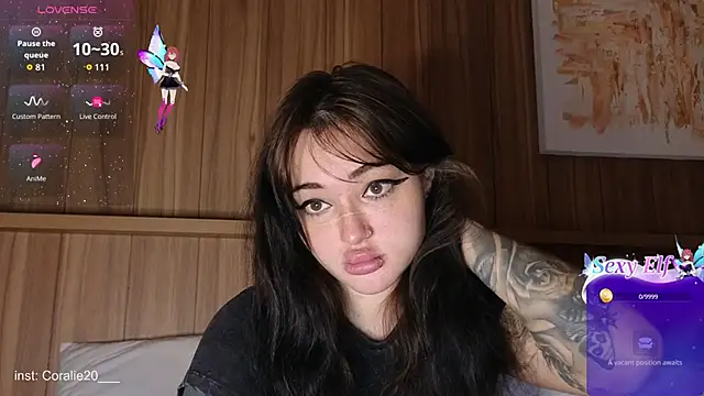 Snapshot of Coralie20_ chatting on 8, 4, 2026 Coralie20 online show from 8, 4, 2026