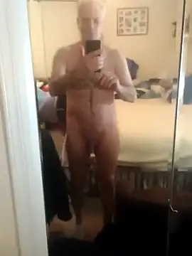 Hand69someguy online show from 13, 11, 2025