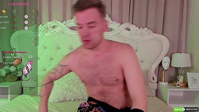 ArthurWhitee online show from 6, 11, 2025